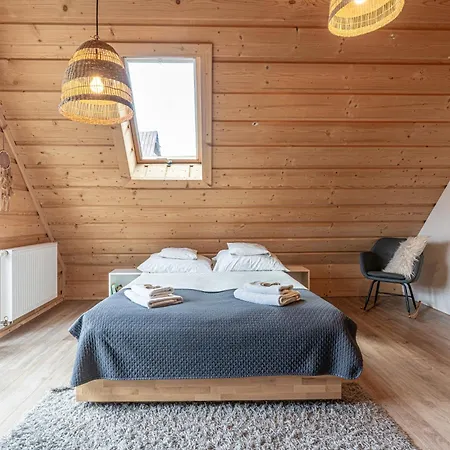 Baciarka-basen, Sauny I Jacuzzi Bed & Breakfast