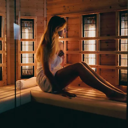 Baciarka-widok, Basen, Sauna, Jacuzzi ベッド・アンド・ブレックファスト コシチェリスコ