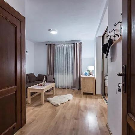 Baciarka-widok, Basen, Sauna, Jacuzzi Bed and Breakfast 4*