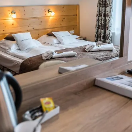 Nocleg ze śniadaniem Baciarka-basen, Sauny I Jacuzzi Kościelisko