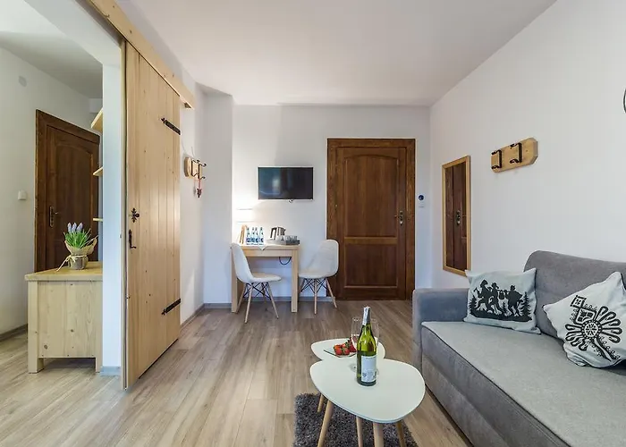 فندق مبيت وإفطار Baciarka كوشتيليسكا